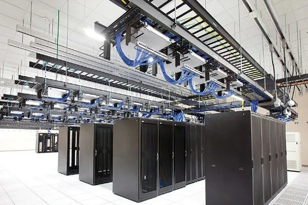 Hvad er anvendelsesscenarierne for lukkede kanalskinnesystemer?